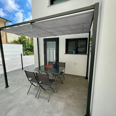 Elisa Apartments B - In Front Of The Walls Of Lucca Exteriör bild
